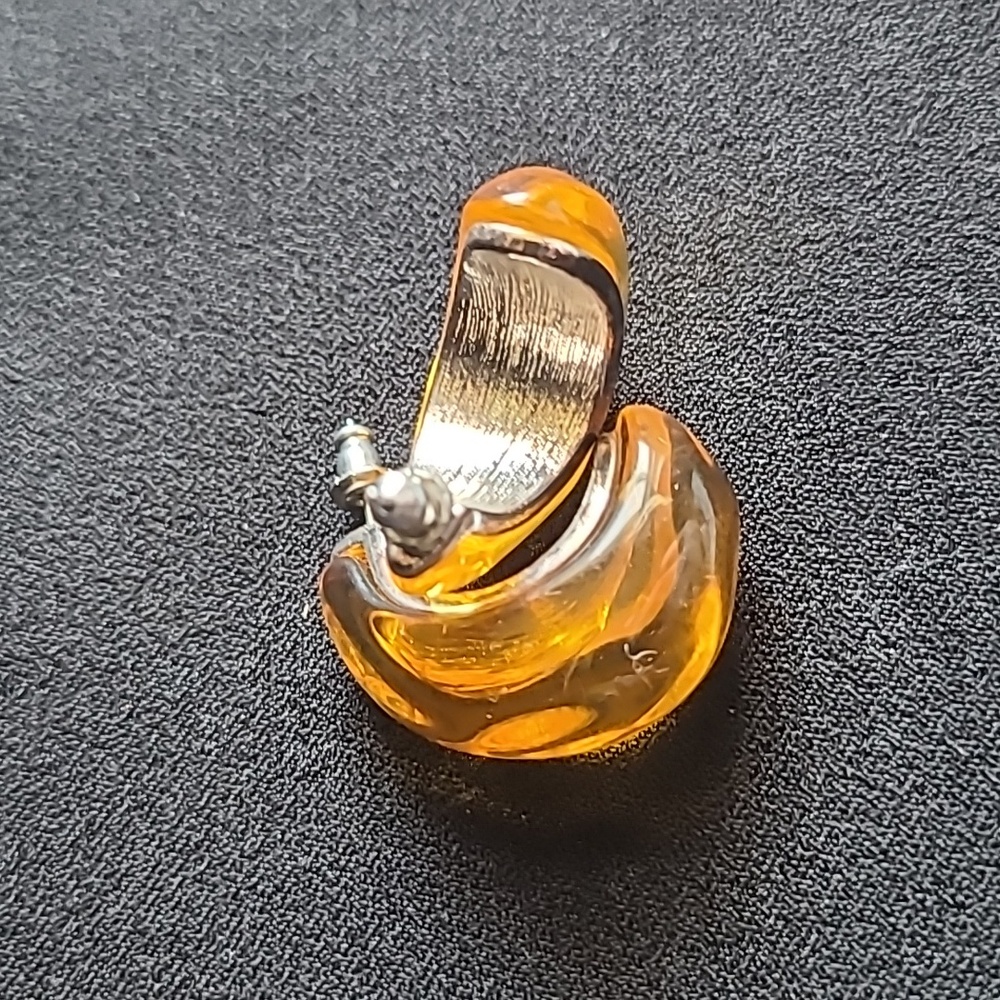 Vintage 90's hoop earrings, yellow resin on metal, estate sale - Picture 2 of 3